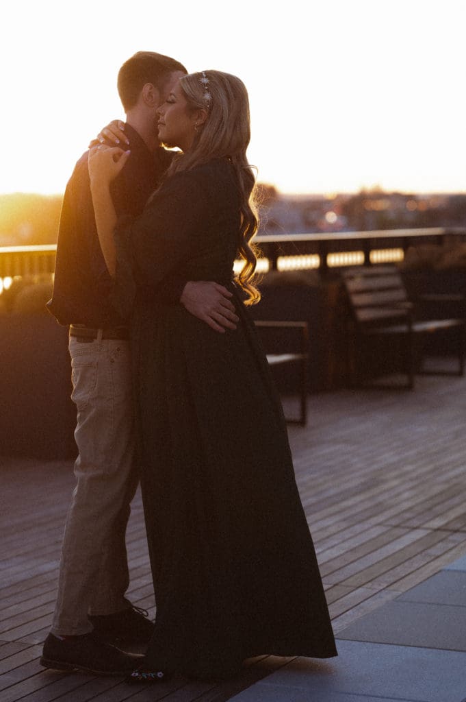 nyc-skyline-views-rooftop-jersey-city-engagement-photos-by-suess-moments