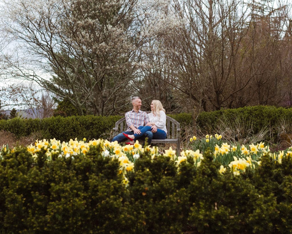 castle-at-skylands-manor-nj-botanical-gardens-spring-engagement-photos-suess-moments