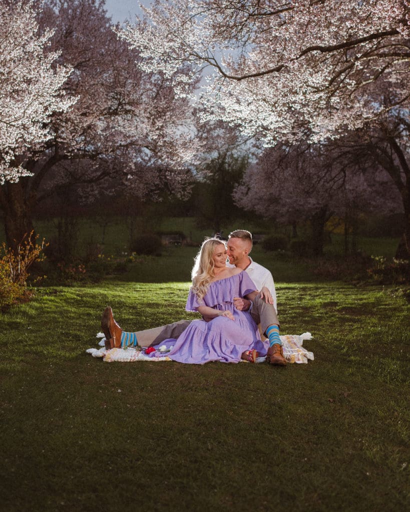 castle-at-skylands-manor-nj-botanical-gardens-spring-engagement-photos-suess-moments