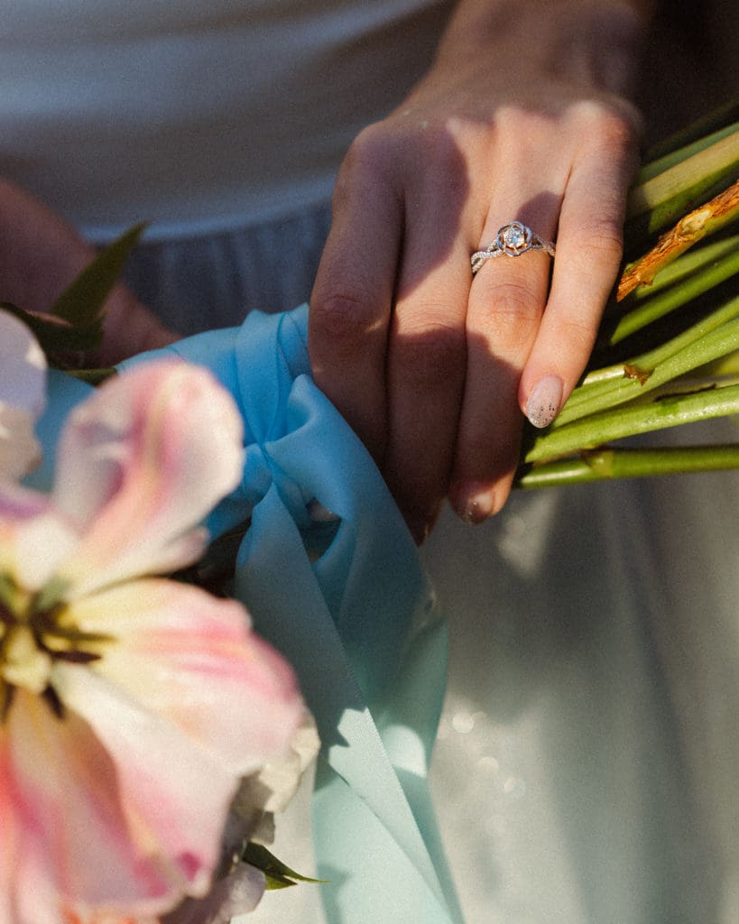 fairytale-inspired-engagement-photos-nj-by-suess-moments-photographer-brook-branch-park-jersey-city