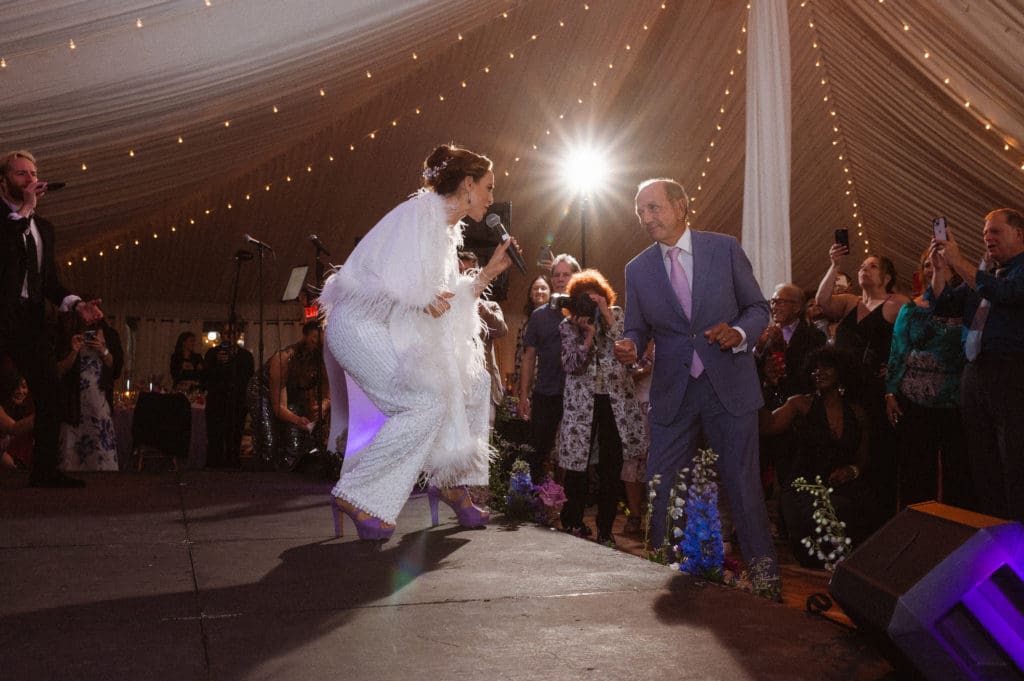 purple-blue-vibrant-wedding-photos-monteverde-at-oldstone-ny-suess-moments-photography