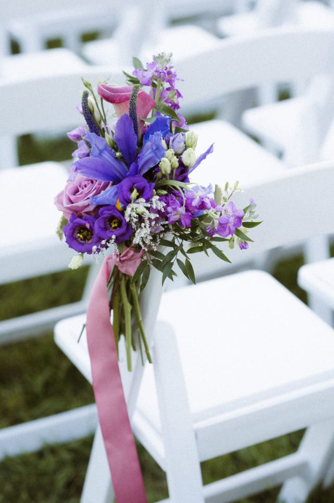 purple-blue-vibrant-wedding-photos-monteverde-at-oldstone-ny-suess-moments-photography