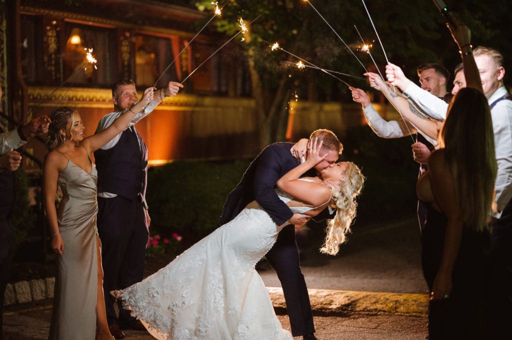 sparklers-by-suess-moments-photographer-at-the-madison-hotel