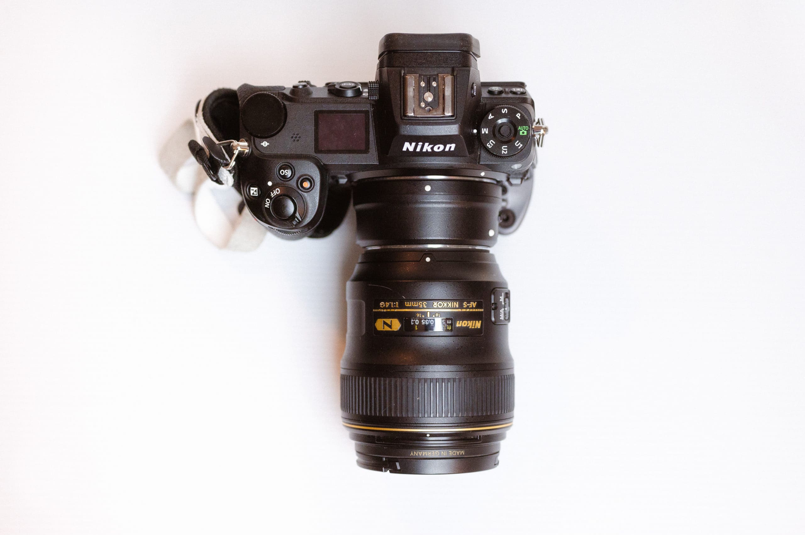 nikonz6ii-why-wedding-photographer-love-it