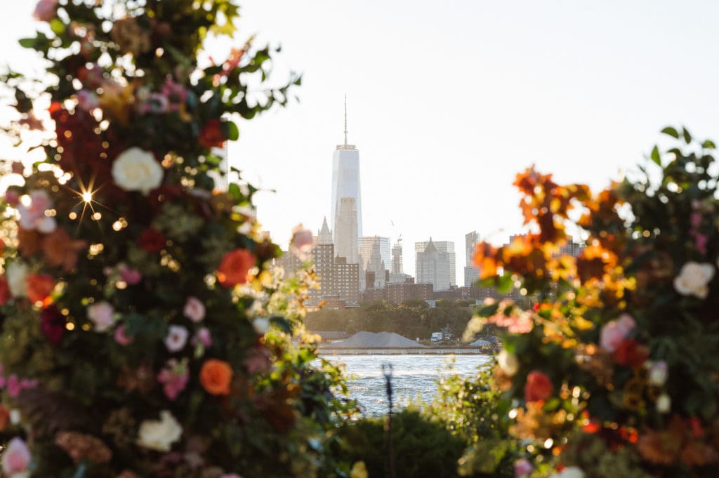 giando-on-the-water-brooklyn-nyc-wedding-photos-by-suess-moments-miranda-suess-photographer-new-jersey