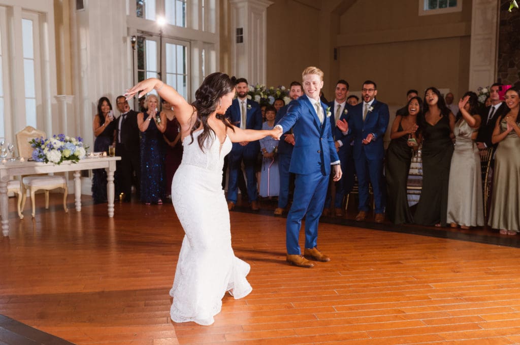 reception-dancing-at-the-ryland-inn-new-jersey-by-suess-moments