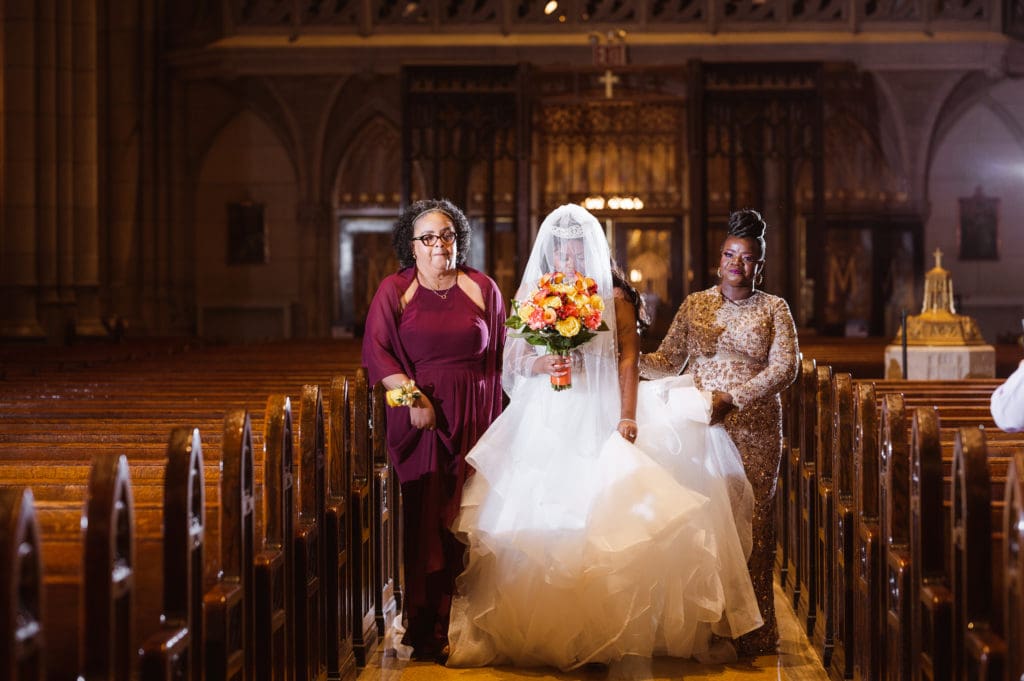i-photographed-a-wedding-on-only-an-85mm-lens-suess-moments-photography
