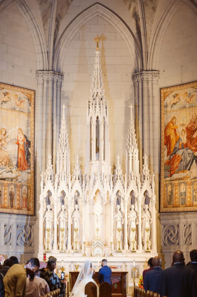 queens-of-all-saints-brooklyn-ny-wedding-photos-suess-moments