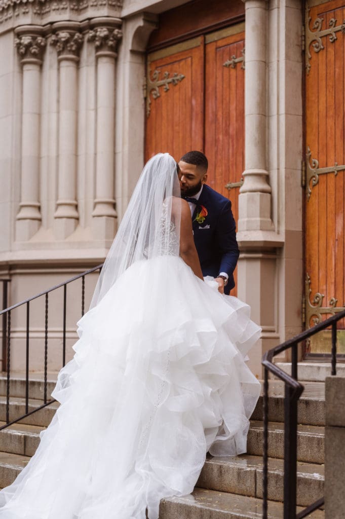 queens-of-all-saints-brooklyn-ny-wedding-photos-suess-moments