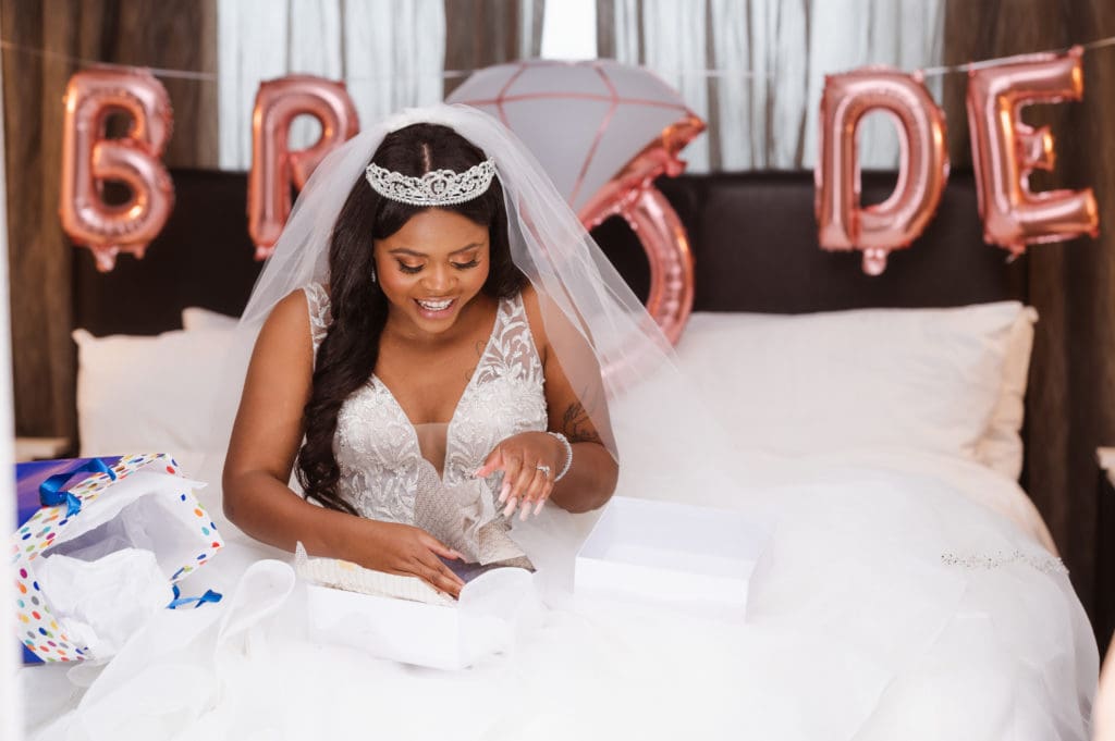 i-photographed-a-wedding-on-only-an-85mm-lens-suess-moments-photography