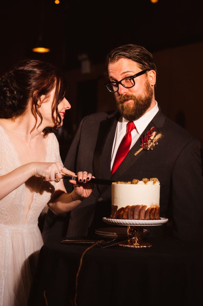 the-bell-house-gowanus-brooklyn-wedding-photos-by-suess-moments-photographer-nyc-new-jersey