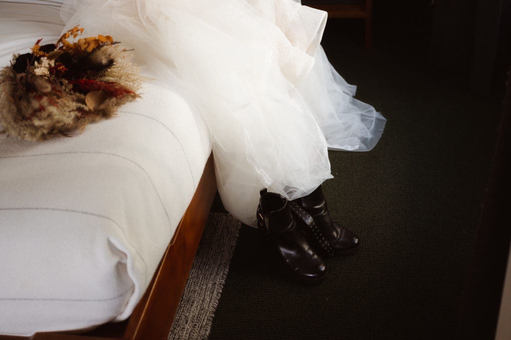 the-ace-hotel-downtown-brooklyn-wedding-bride-prep-photos-by-suess-moments-new-jersey