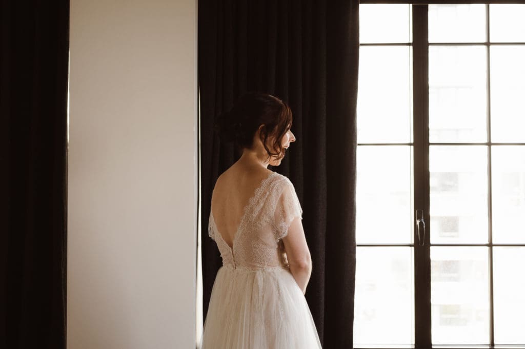 the-ace-hotel-downtown-brooklyn-wedding-bride-prep-photos-by-suess-moments-new-jersey