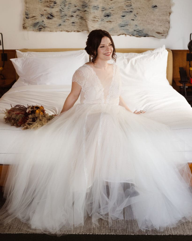 the-ace-hotel-downtown-brooklyn-wedding-bride-prep-photos-by-suess-moments-new-jersey