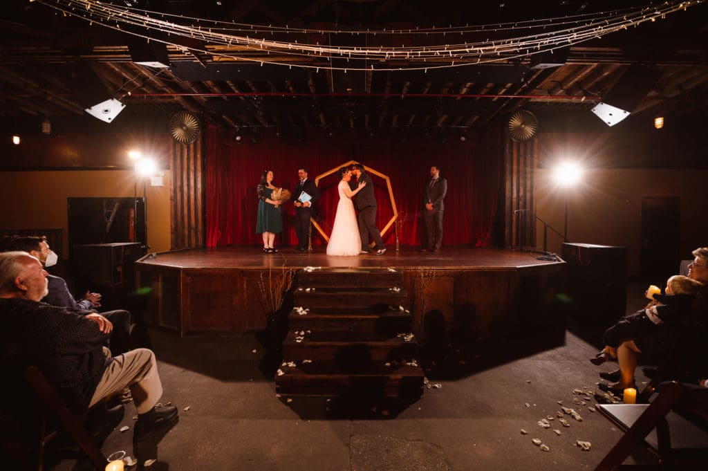 the-bell-house-gowanus-brooklyn-wedding-photos-by-suess-moments-photographer-nyc-new-jersey
