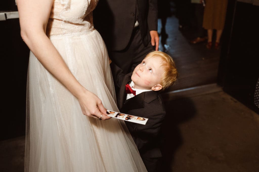 the-bell-house-gowanus-brooklyn-wedding-photos-by-suess-moments-photographer-nyc-new-jersey