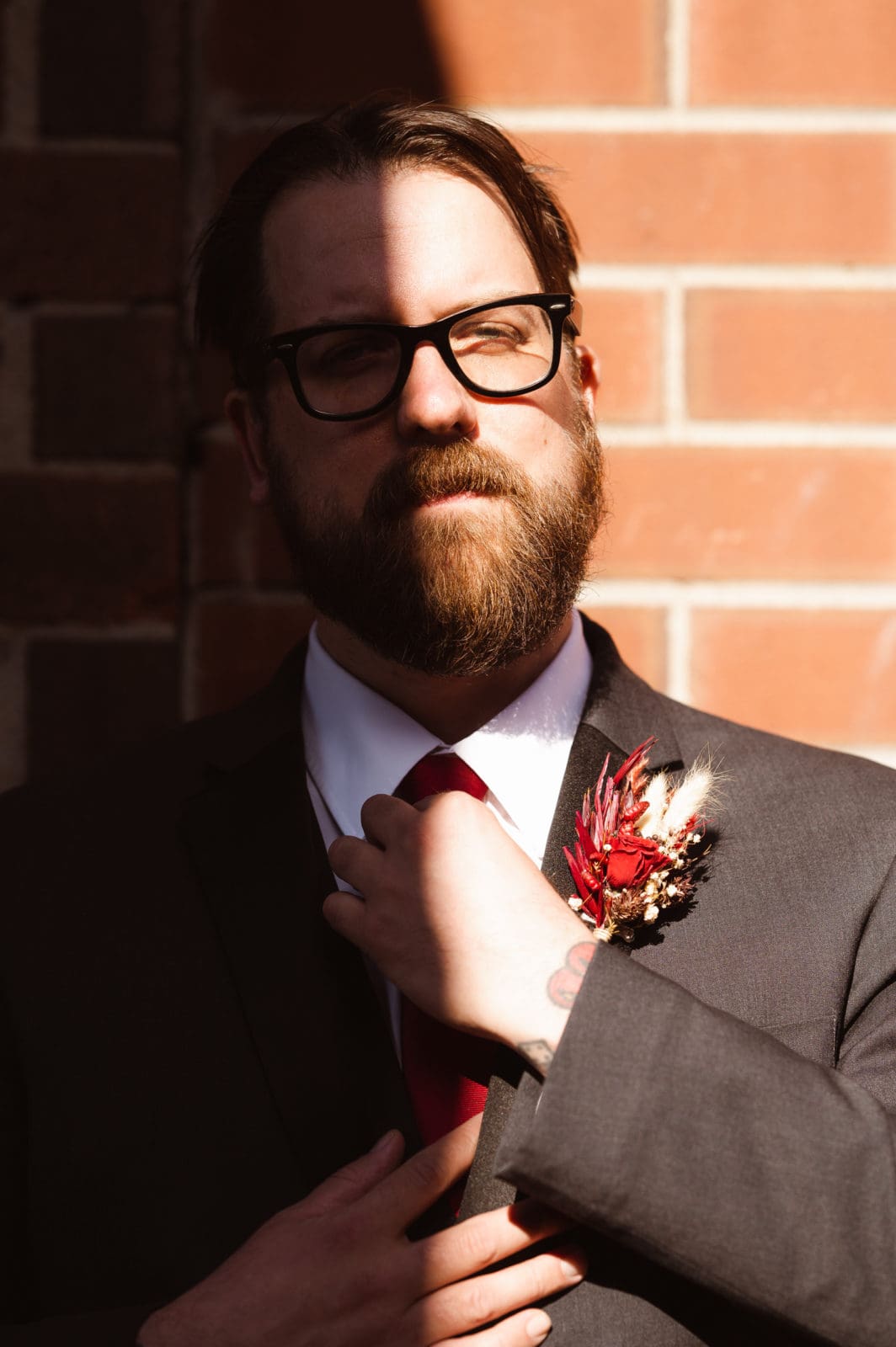 groom-prep-photos-by-suess-moments-wedding-nj