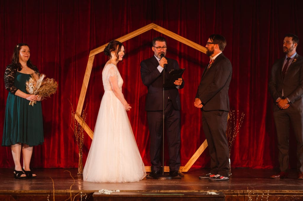 the-bell-house-gowanus-brooklyn-wedding-photos-by-suess-moments-photographer-nyc-new-jersey