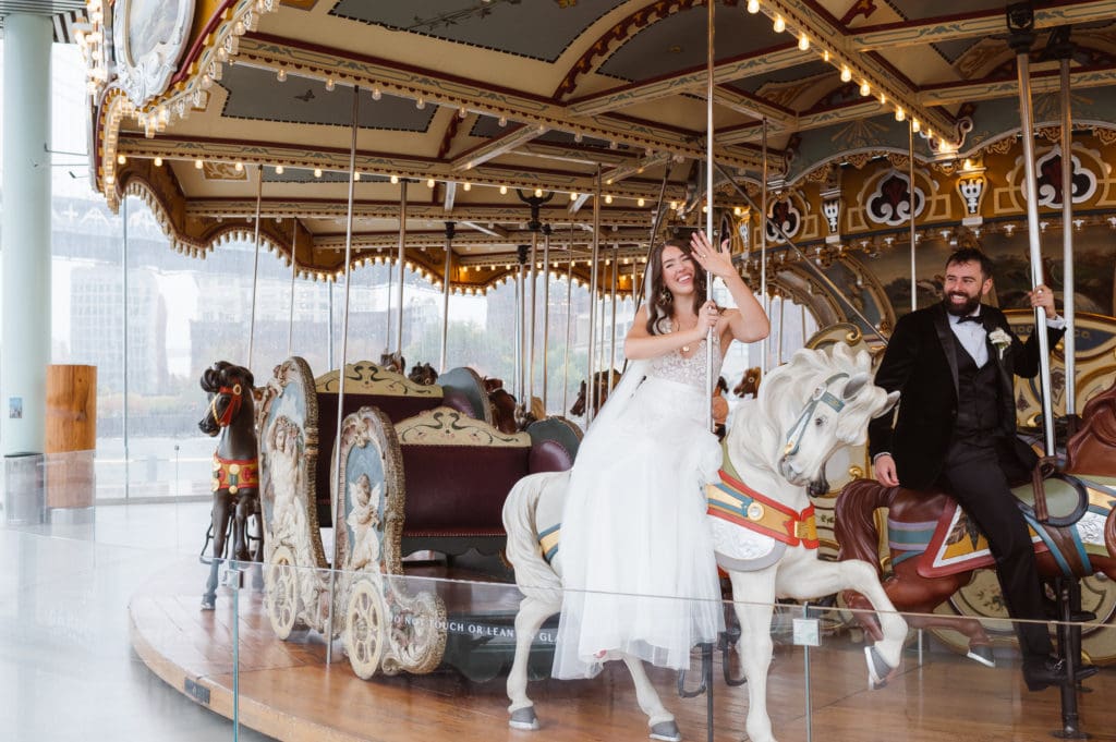 janes-carousel-wedding-photos-new-york-city-suess-moments