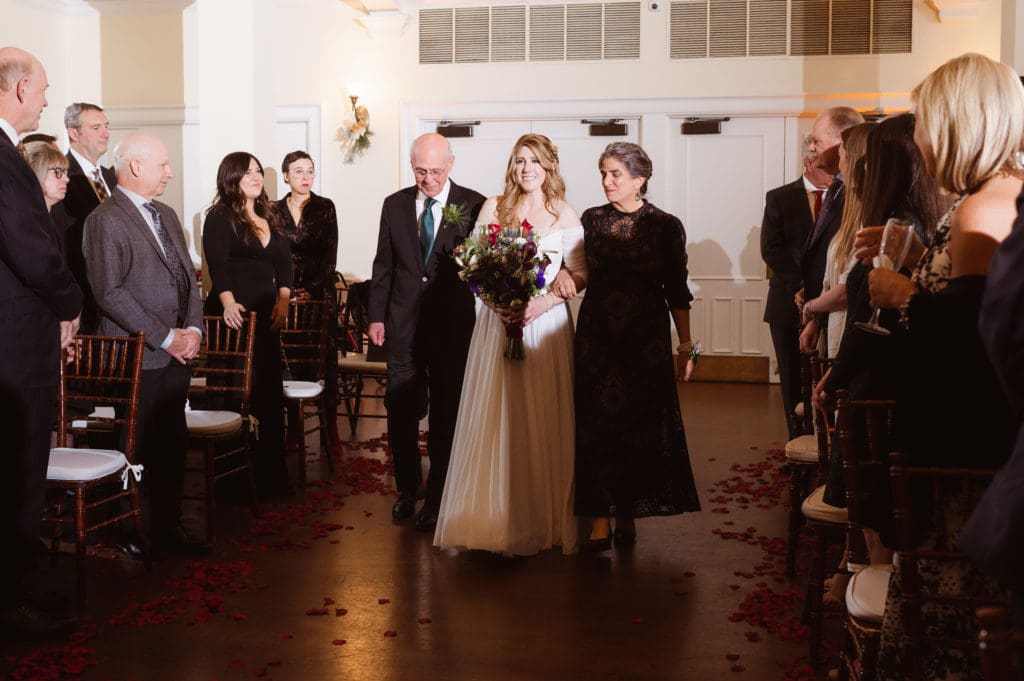 wedding-ceremony-winter-wedding-whitby-castle-suess-moments-wedding-photographer