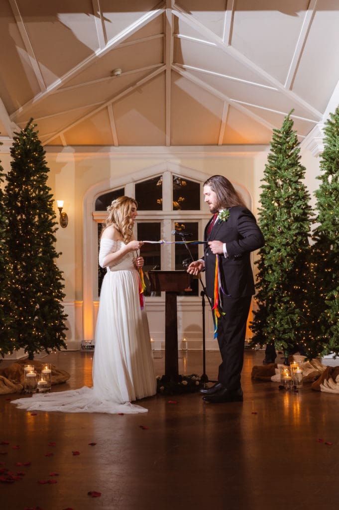 wedding-ceremony-winter-wedding-whitby-castle-suess-moments-wedding-photographer