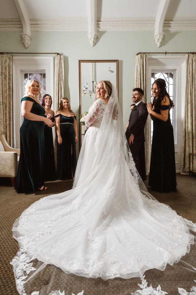 whitby-castle-bridal-suite-photo-suess-moments-wedding-new-jersey-photographer