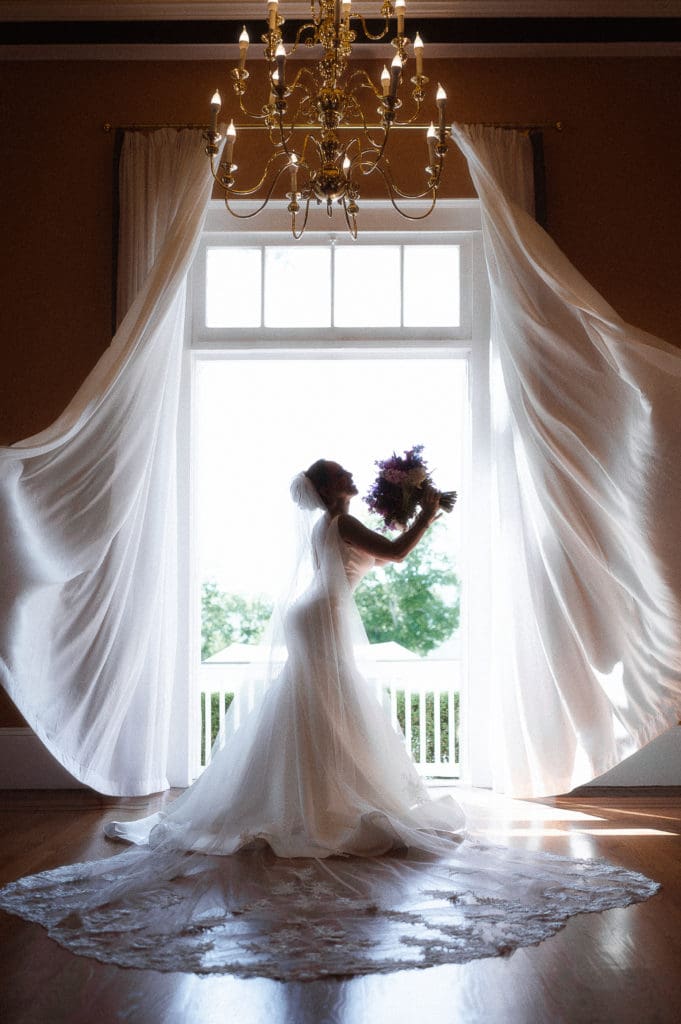 bridal-prep-and-bride-portraits-must-have-wedding-photos-by-suess-moments-photographer