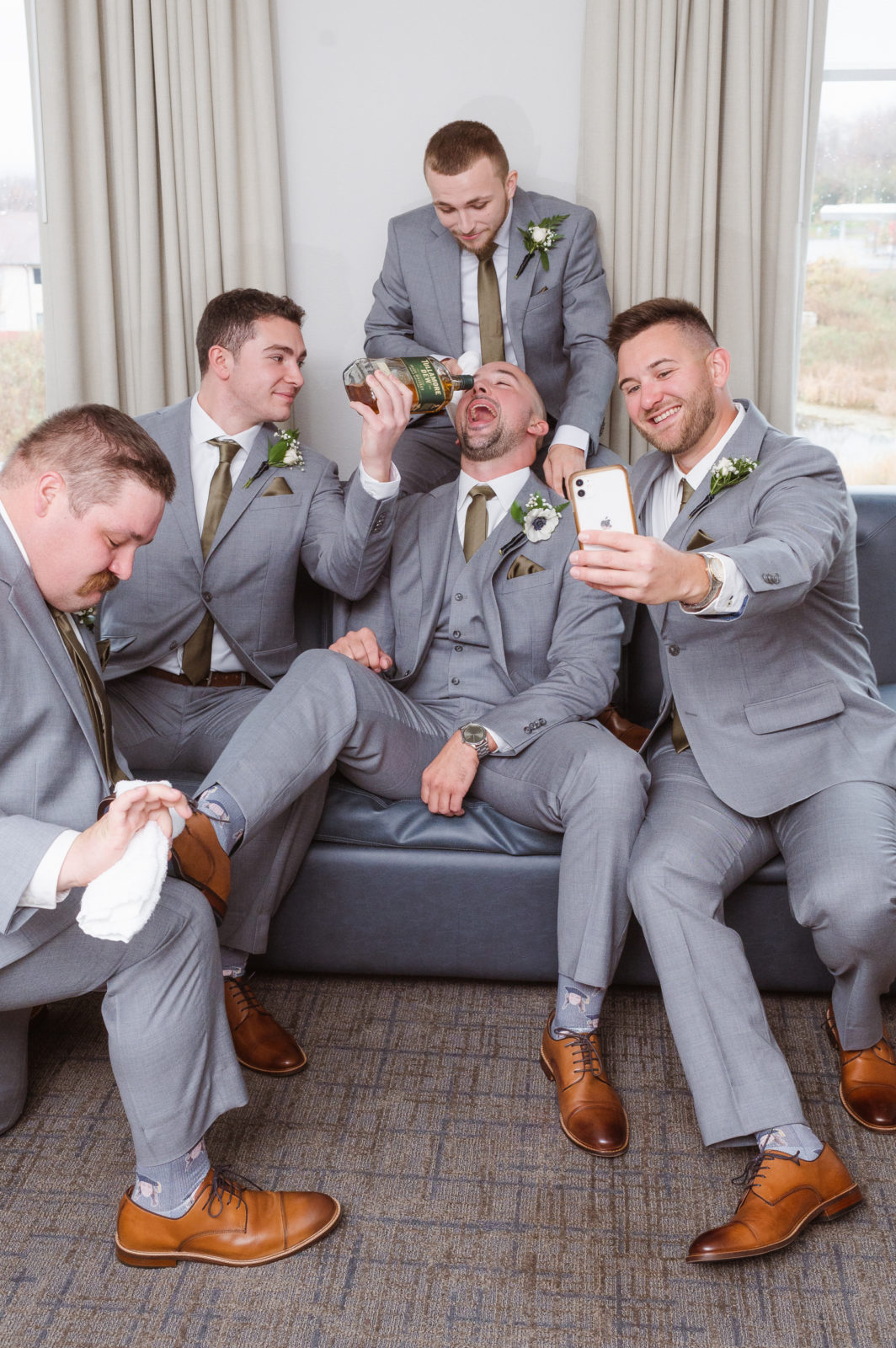 the-barn-at-villa-venezia-new-york-wedding-photos-by-suess-moments-weddings-photographer