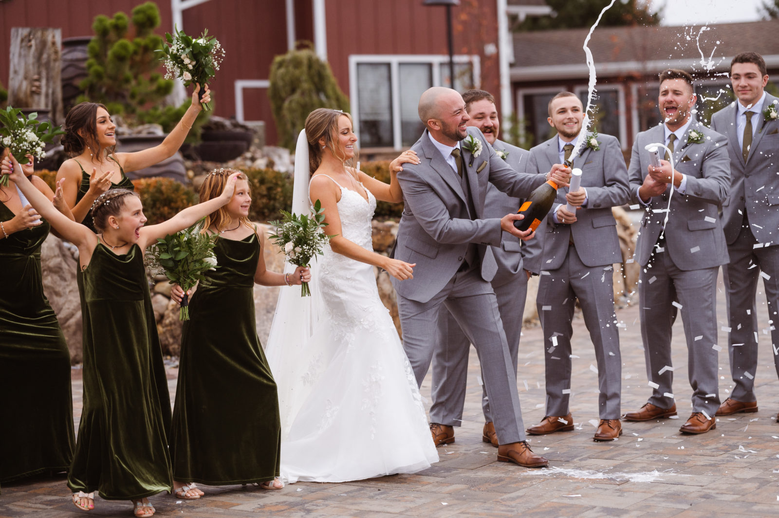 the-barn-at-villa-venezia-new-york-wedding-photos-by-suess-moments-weddings-photographer