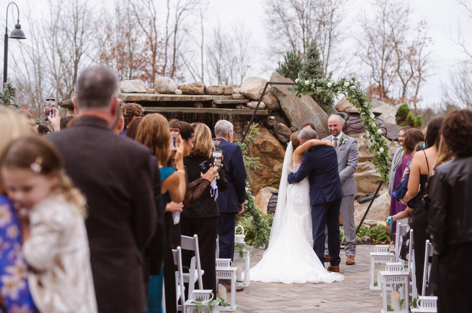 the-barn-at-villa-venezia-new-york-wedding-photos-by-suess-moments-weddings-photographer