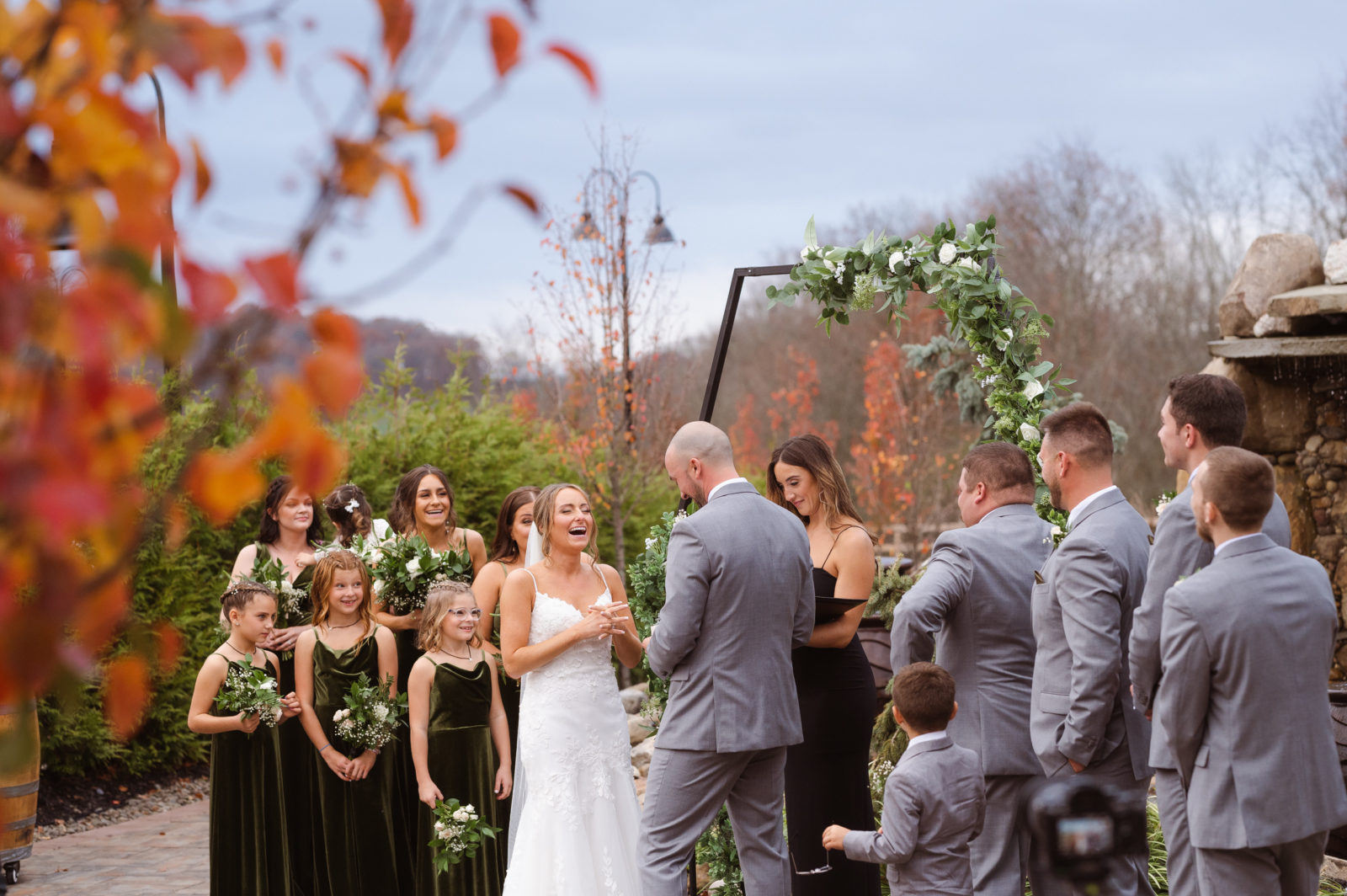 the-barn-at-villa-venezia-new-york-wedding-photos-by-suess-moments-weddings-photographer