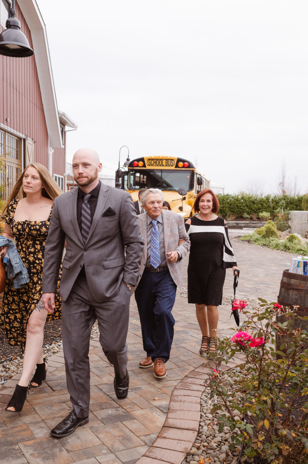 the-barn-at-villa-venezia-new-york-wedding-photos-by-suess-moments-weddings-photographer
