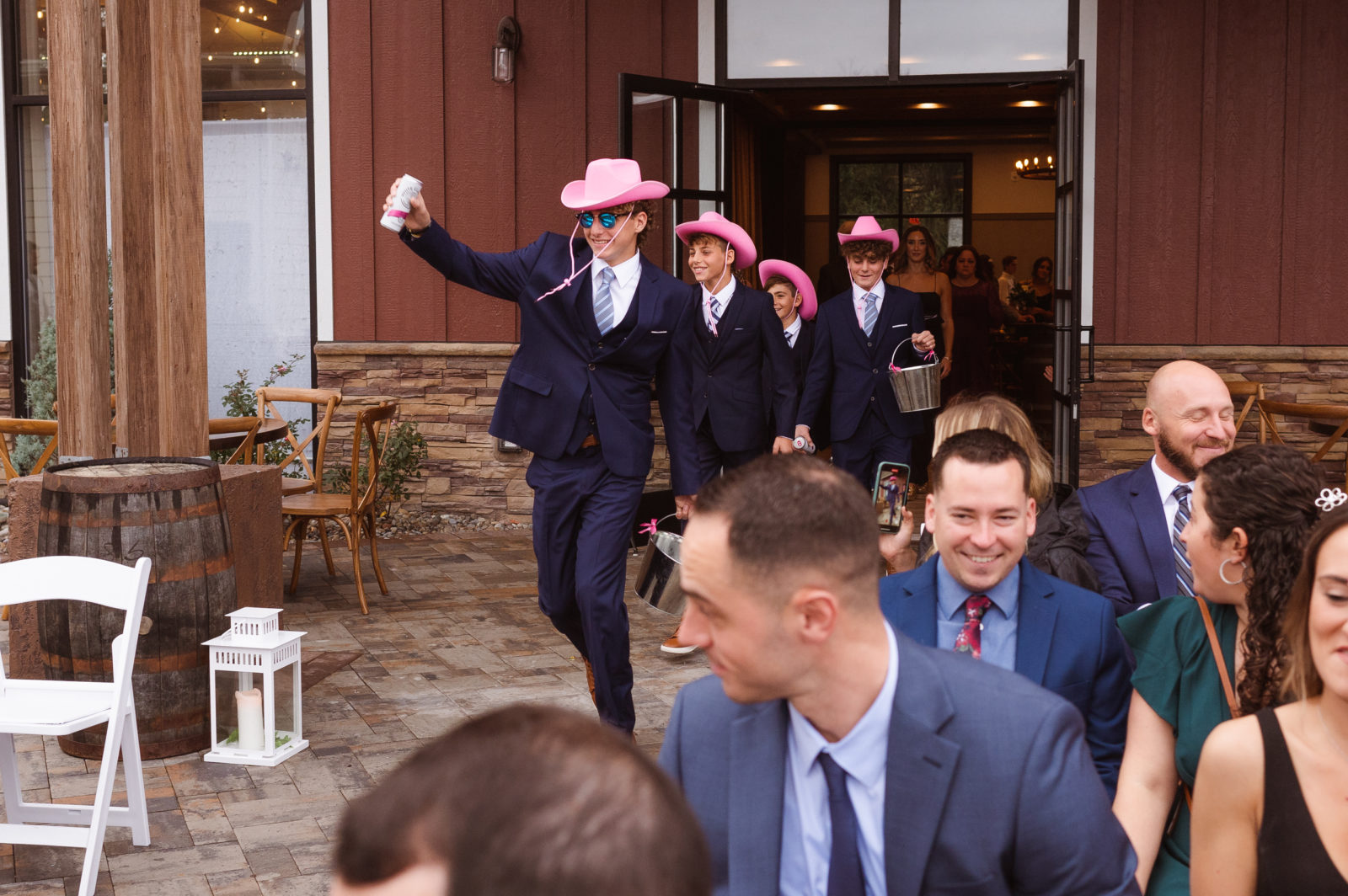 the-barn-at-villa-venezia-new-york-wedding-photos-by-suess-moments-weddings-photographer