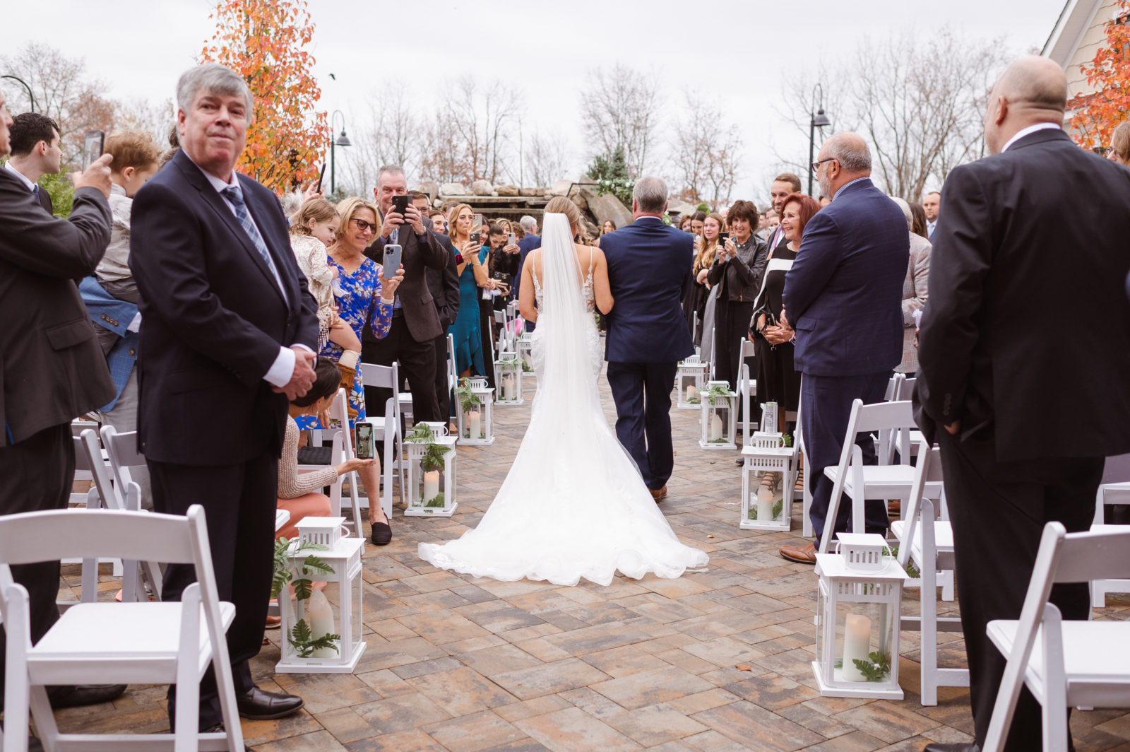 the-barn-at-villa-venezia-new-york-wedding-photos-by-suess-moments-weddings-photographer