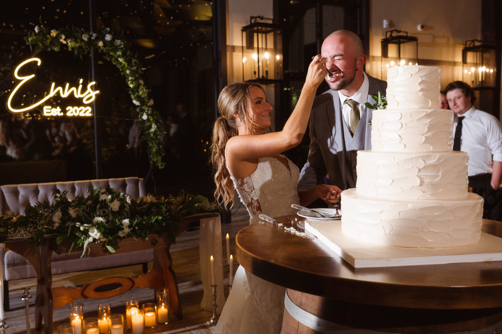 the-barn-at-villa-venezia-new-york-wedding-photos-by-suess-moments-weddings-photographer