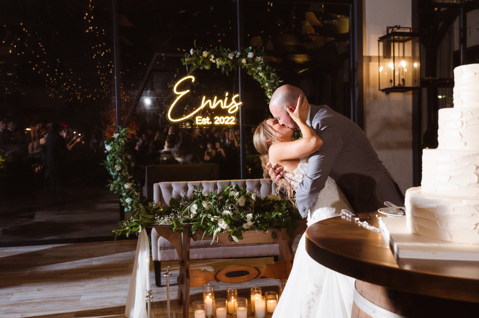 the-barn-at-villa-venezia-new-york-wedding-photos-by-suess-moments-weddings-photographer