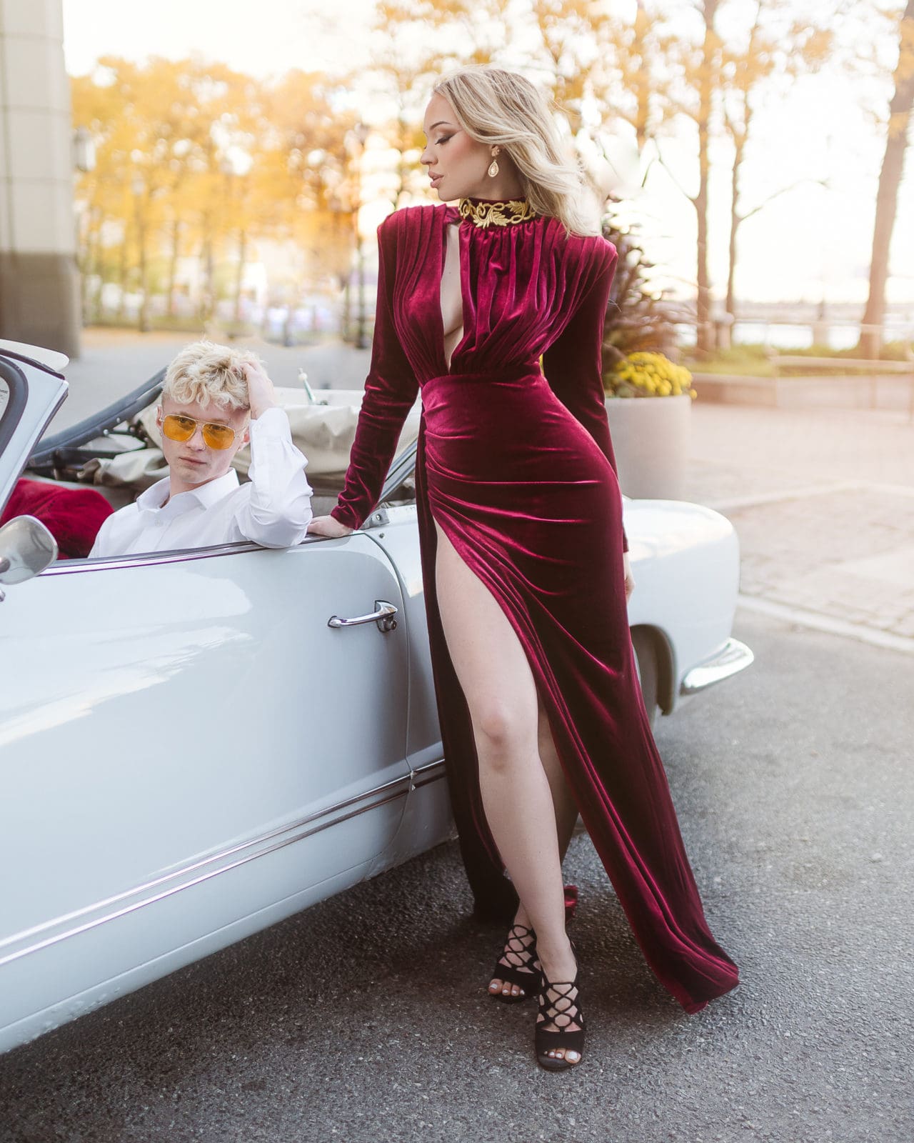 the-shameless-collection-red-velvet-dress-photo-by-suess-moments-weddings