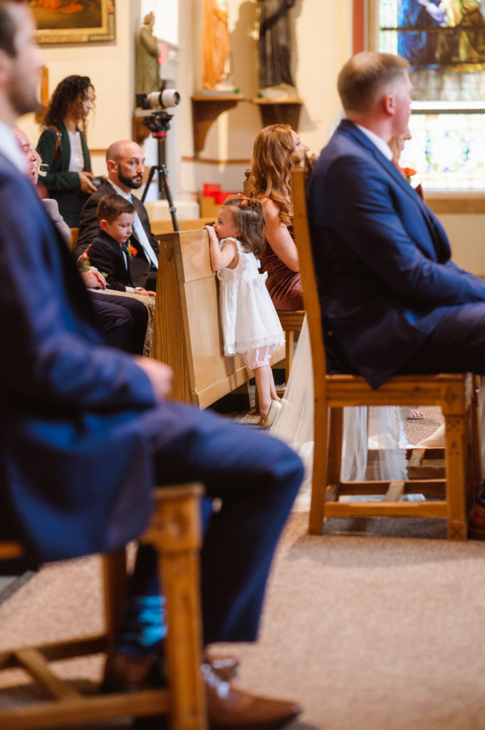 kids-at-a-wedding-photos-by-nj-photographer-suess-moments