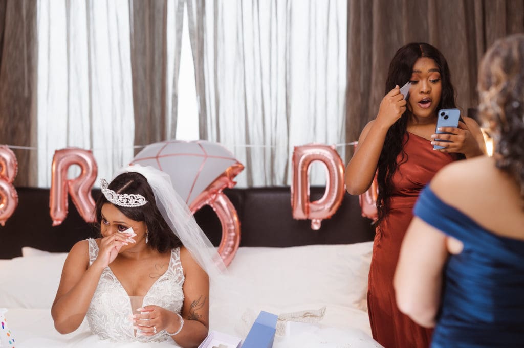 bridal-prep-and-bride-portraits-must-have-wedding-photos-by-suess-moments-photographer