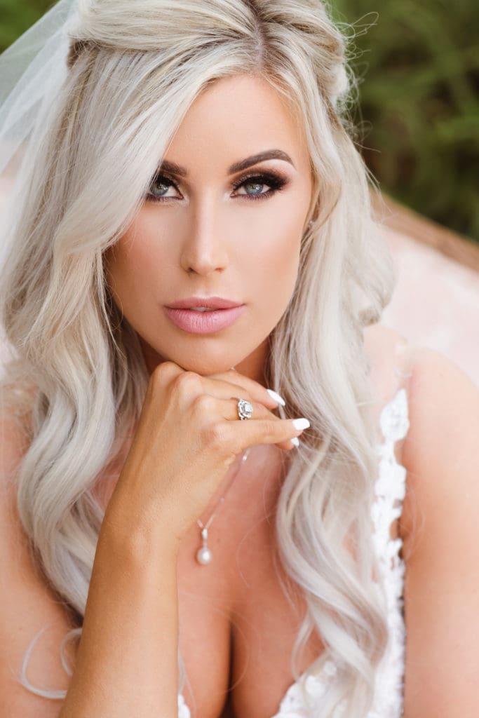 bridal-prep-and-bride-portraits-must-have-wedding-photos-by-suess-moments-photographer