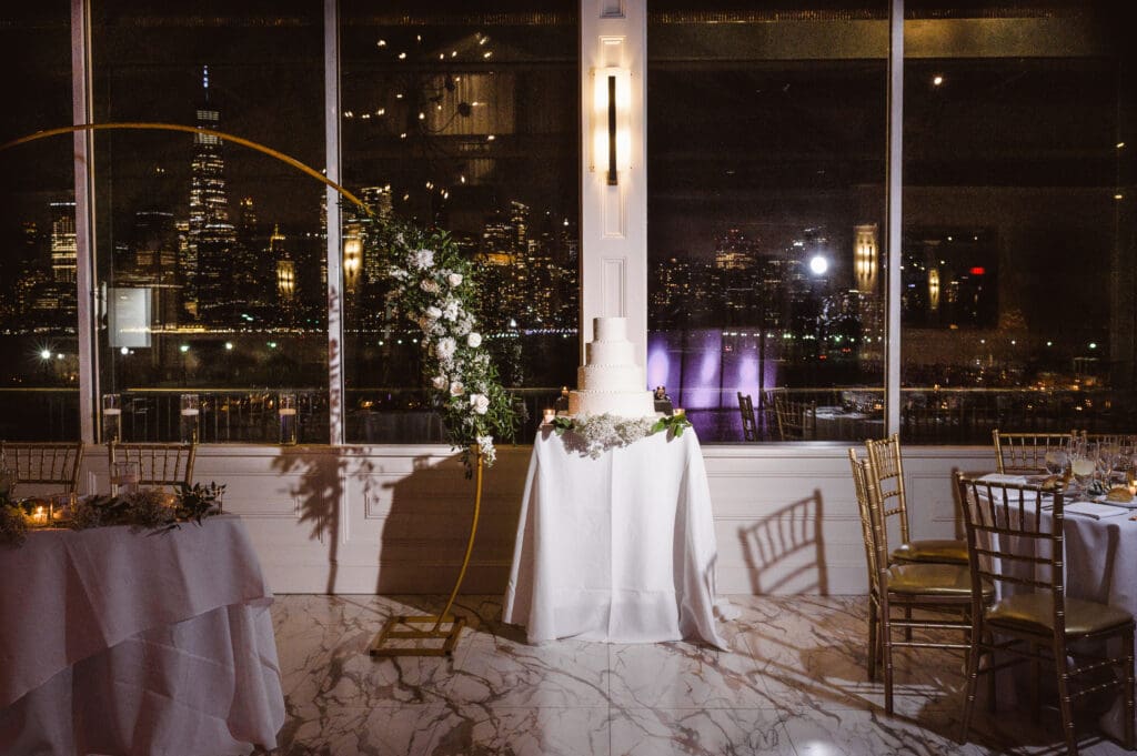 liberty-house-restaurant-wedding-photos-reception-by-suess-moments-photography