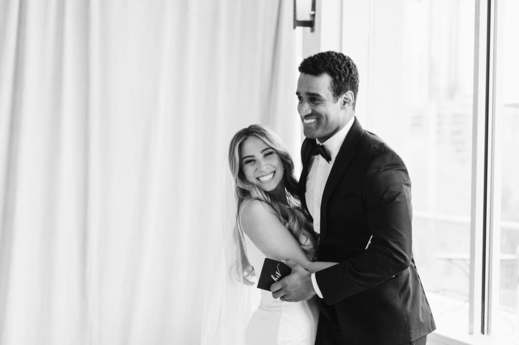 reading-vows-in-private-wedding-idea