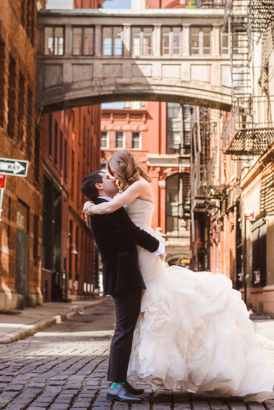 tribeca-bridge-wedding-photo