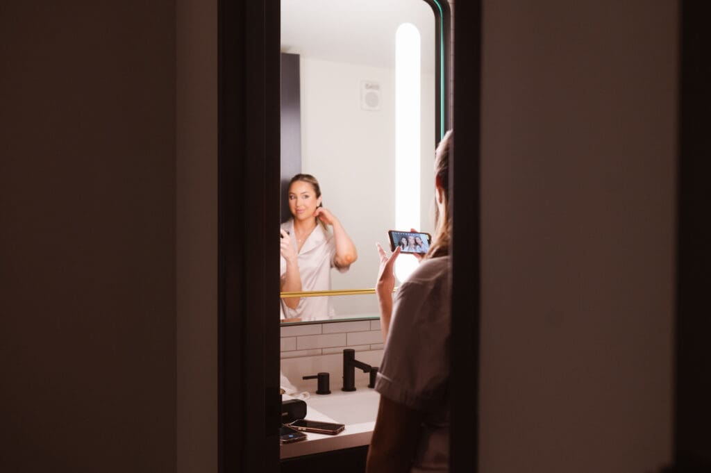 canopy-hilton-jersey-city-wedding-prep-photos