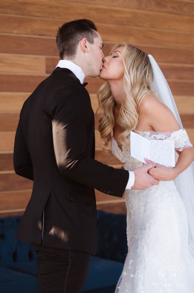 hudson-house-jersey-city-rooftop-bar-wedding-photos