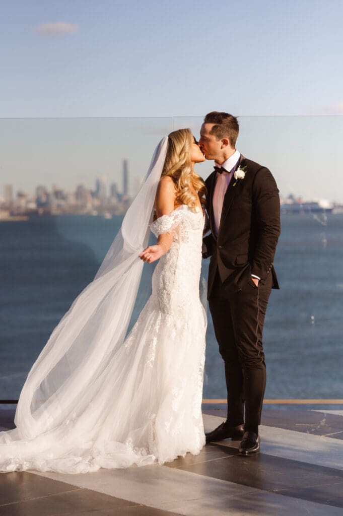 hudson-house-jersey-city-wedding-photo-by-suess-moments