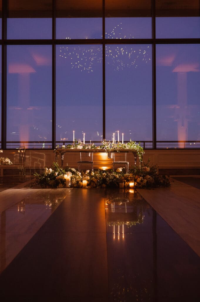 wedding-reception-indoors-at-hudson-house-jersey-city-waterfront-nyc-skyline