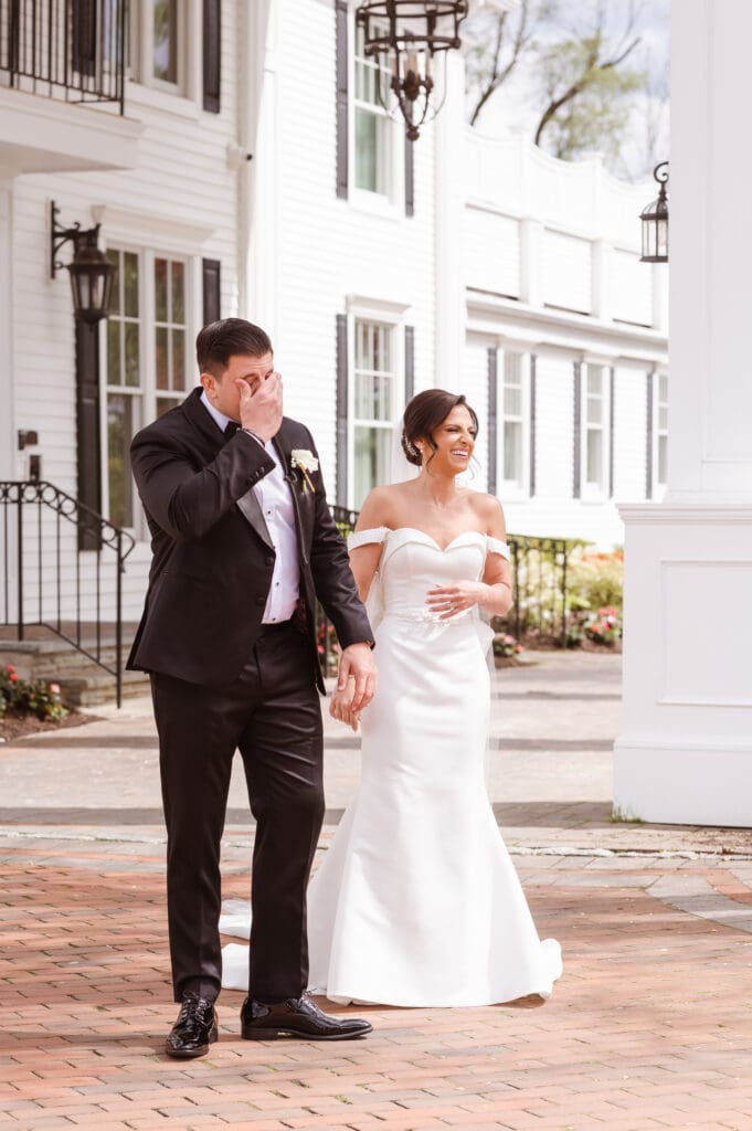 first-look-wedding-at-park-savoy-estate-new-jersey-by-suess-moments-photography