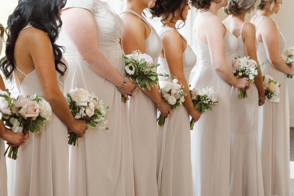 bridesmaids-wearing-neutral