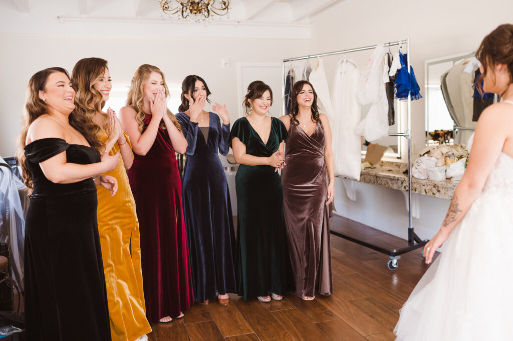bridesmaids-first-look